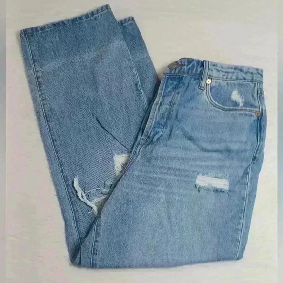 Blank NYC Baxter Ribcage Straight Jean - Picture 6 of 8